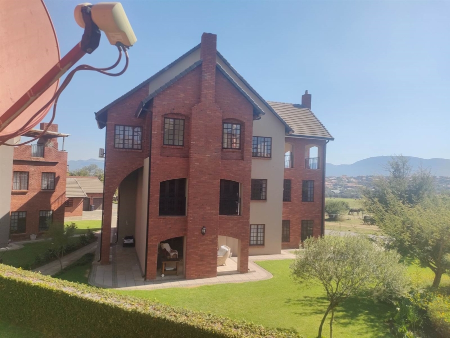 To Let 3 Bedroom Property for Rent in Meerhof North West